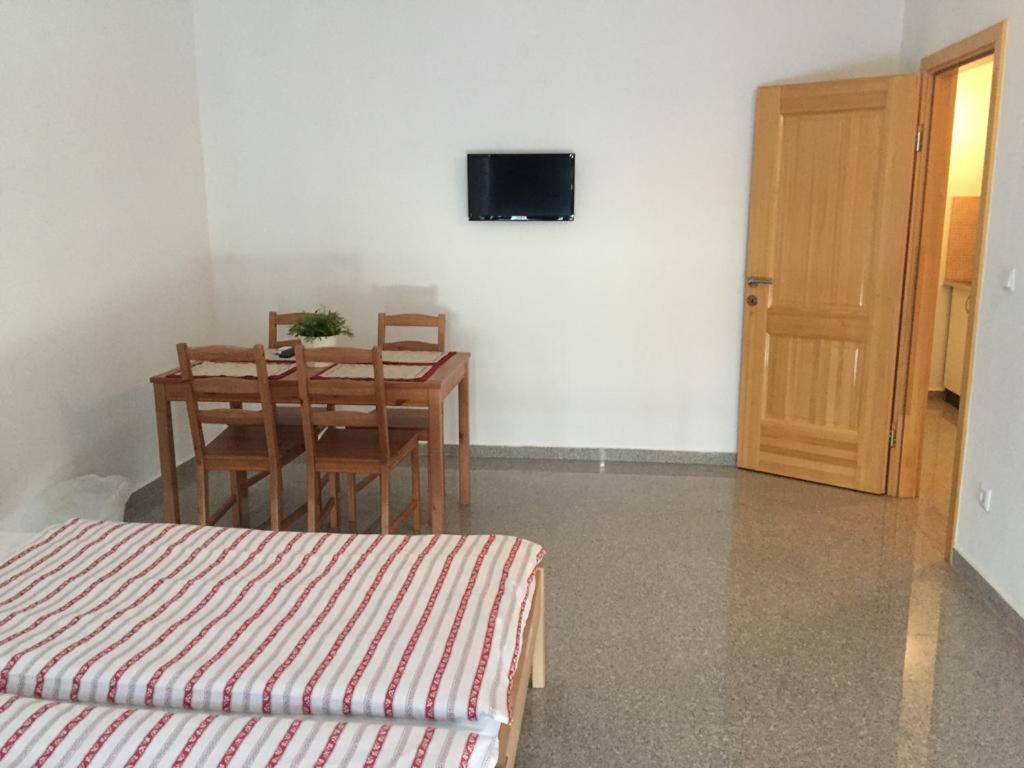 Apartmani Majstorovic Βόντιτσε Εξωτερικό φωτογραφία